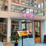 Three Little Birds BIRD HOUSE (RQ 49/9)