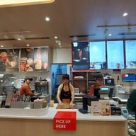 Tim Hortons ศูนย์การประชุมแห่งชาติสิริกิติ์ (QSNCC)