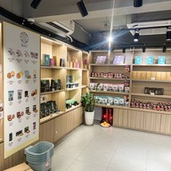 TART ADDICT 嘗琉珍 Tsim Tsha Tsui