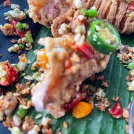 The Dishes Riverside พระสมุทรเจดีย์