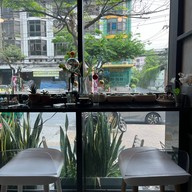 ARA Coffee ลาซาล 52