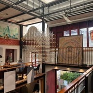 Photohostel & Photocafe