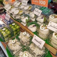 กานดาขนมครกสิงคโปร์ & กานดาขนมไทย ตลาดบ้านฟ้าเลอมาร์เช่