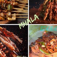 ม๊าอุ๋ย หม่าล่า & หม่าล่าทั่ง & ข้าวหน้าไก่ย่างซอสแดง ตลาดนัดทางรถไฟทางเข้าเยื่องบิ๊กซี