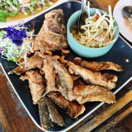เมนูของร้าน สวนอาหารบ้านพักผ่อน