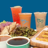 แอลล่า โรตีกรอบ ชาไทยเข้ม กาแฟสด ชาร้อนอินเดีย เทศบาล18 ร้านอยู่ซอยตรงข้าม ตม.แม่สาย