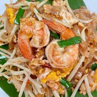 แม่เล็กผัดไทย หอยทอด โบราณ ตลาดสิงหสุต