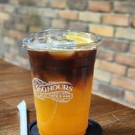 360 Hours Cafe & Bar -