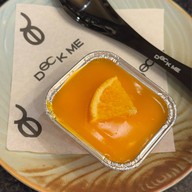 Deck Me Cafe Soi Charoen Krung 45