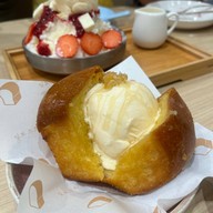 เมนูของร้าน Mil Toast House Iconsiam