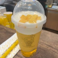 เมนูของร้าน Yenly Yours เอ็มควอเทียร์