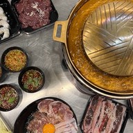 มาตี้หมูกระทะ นวมินทร์