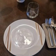 เบญจรงค์ บ้านดุสิตธานี Baan Dusit Thani