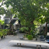 NOV x IRL COFFEE BAR โนฟ เอ็กซ์ ไอ อาร์ แอล คอฟฟี่ บาร์