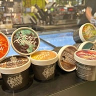 GUSS DAMN GOOD & COFFEE เซ็นทรัลเวิลด์