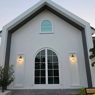 มีสุข คาเฟ่ แอนด์ บิสโทร  Meesuk Cafe and Bistro -