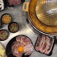 มาตี้หมูกระทะ นวมินทร์