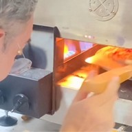 คันนาพิซซ่า แป้งสด นาโปลีสไตล์