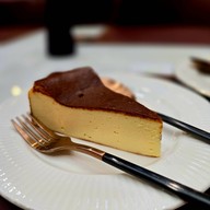 เมนูของร้าน ดี ดับเบิ้ลยู คาเฟ่ แอนด์ เรสเตอร์รองส์ เซ็นทรัล อยุธยา