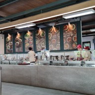 บรรยากาศ ตำไท ครบเครื่องเมนูอาหารอีสาน -