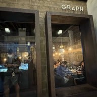 GRAPH One nimman นิิมมานเหมินทร์