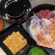 มาตี้หมูกระทะ นวมินทร์