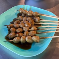 เมนูของร้าน ลูกชิ้นช้างเผือก