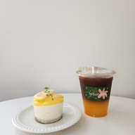 Betterbloom Cafe & Shop