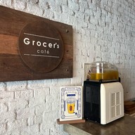Grocer's Cafe'