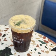 เมนูของร้าน Coffee World สนามบินสุวรรณภูมิ