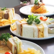 Hannari Cafe De Kyoto ทองหล่อ