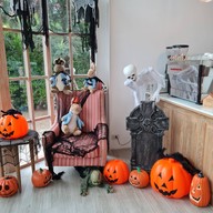 บรรยากาศ Charlotte House Cafe&Tea กาญจนบุรี
