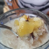 เมนูของร้าน มันเดือยถั่ว สถานีรถไฟ