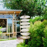 บ้านสะออน by บ้านนอกคอกนาเขาใหญ่