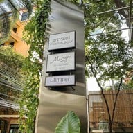 Mareeji cafe & casual dining สุขุมวิท36