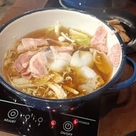 เมนูของร้าน ฮ้อน บุฟเฟ่ต์