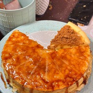 Olio Bakery อินดี้ปิ่นเกล้า ซอย 6 ตลาดอินดี้ปิ่นเกล้า