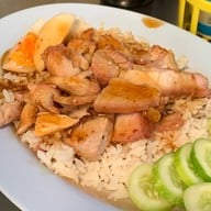 ร้านนายฉั้ว