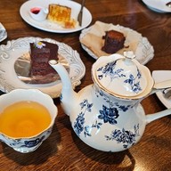 เมนูของร้าน อัญมณีคาเฟ่แอนด์โรสเตอรี่ บางเสาธง สมุทรปราการ