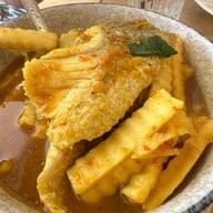 เมนูของร้าน ก๋วยเตี๋ยวไก่ ข้าวขาหมู สะพานควาย