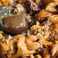 ร้านอาชีพก๋ง