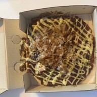 OKO OK  พิซซ่าญี่ปุ่น ยากิโซบะ โอโคโนมิยากิ ทาโกะยากิ  ข้าวปลาซาบะ เตาปูน