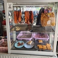 ร้านอาชีพก๋ง