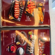 นักล่าหมูกระทะ เมญ่า เชียงใหม่