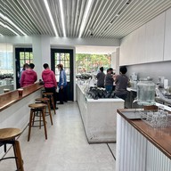 1:2 coffee (1:2 คอฟฟี่ ) สาทร