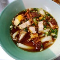 เจ้จูก๋วยจั๊บน้ำข้น