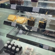 Fine By Me Bakery ( สาขา True digital park ) ทรู ดิจิทัล พาร์ค