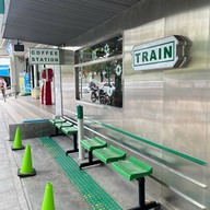 TRAIN Coffee Station อุดมสุข