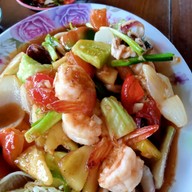 เมนูของร้าน ครัวใบไม้ชายคลอง