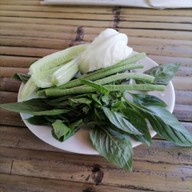 เมนูของร้าน อีสานประตูลอด
